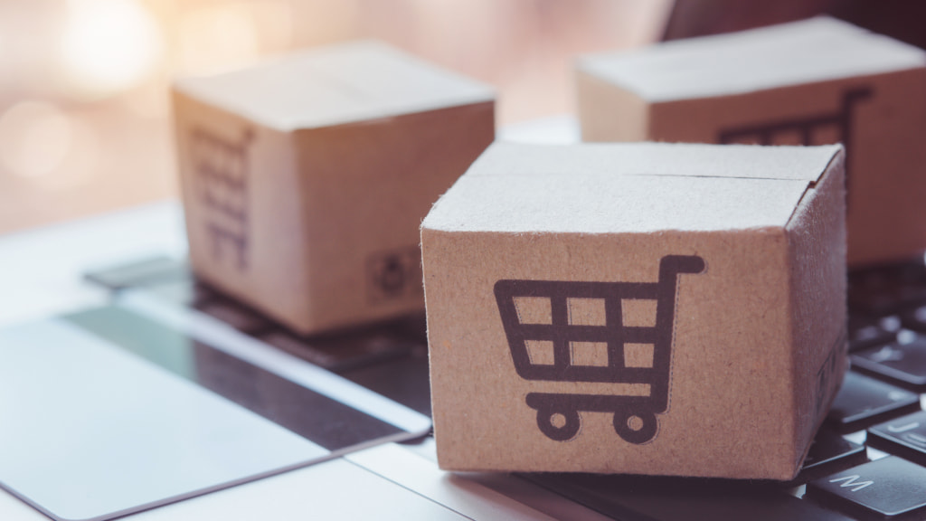 Sales and Logistics in Ecommerce